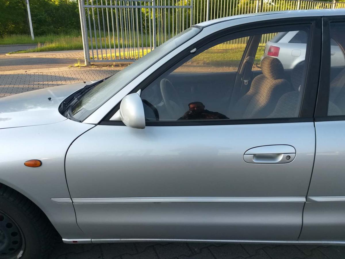Mitsubishi Galant E50 original Tür vorn links Silber A69F Rohbau Bj.1995